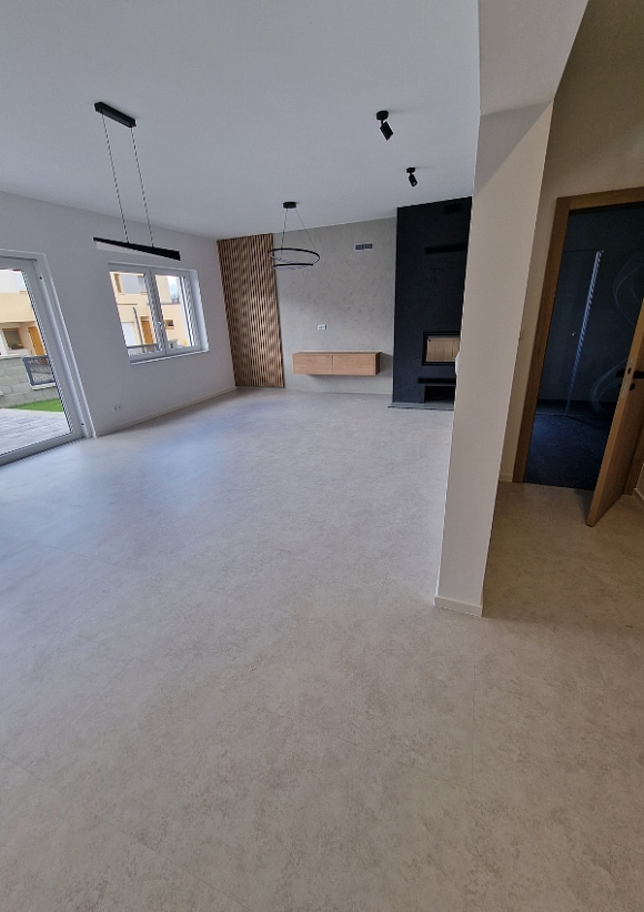 pokládka vinylové podlahy